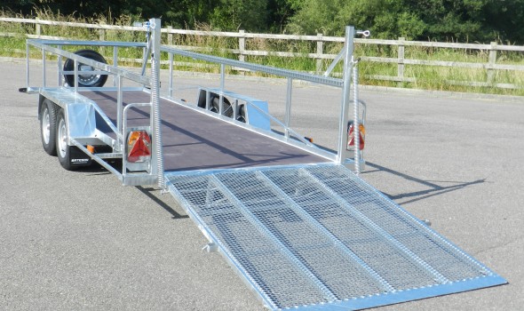 Low approach mesh ramp