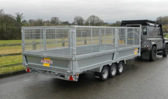PF50 with a third axle, steel sides, mesh extensions and LED lights