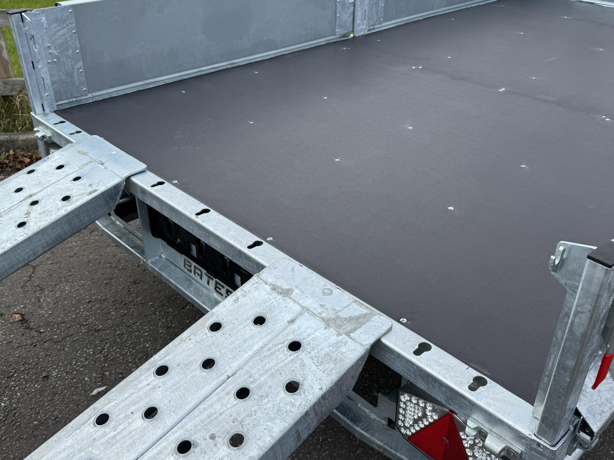 3530 3m x 2m Platform Trailer - Image 9
