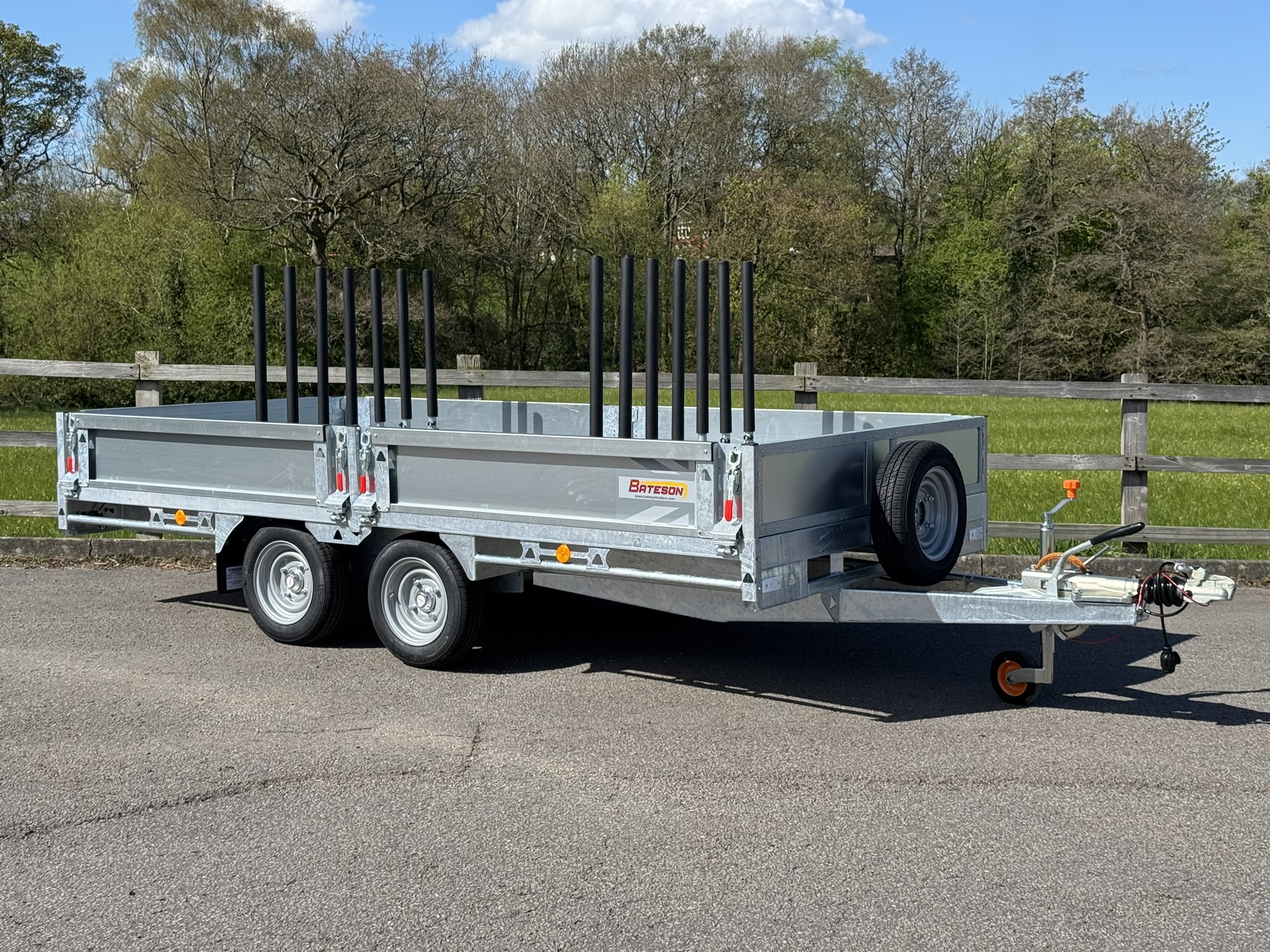 2036 Bike Trailer / Paddle boards and flatbed trailer