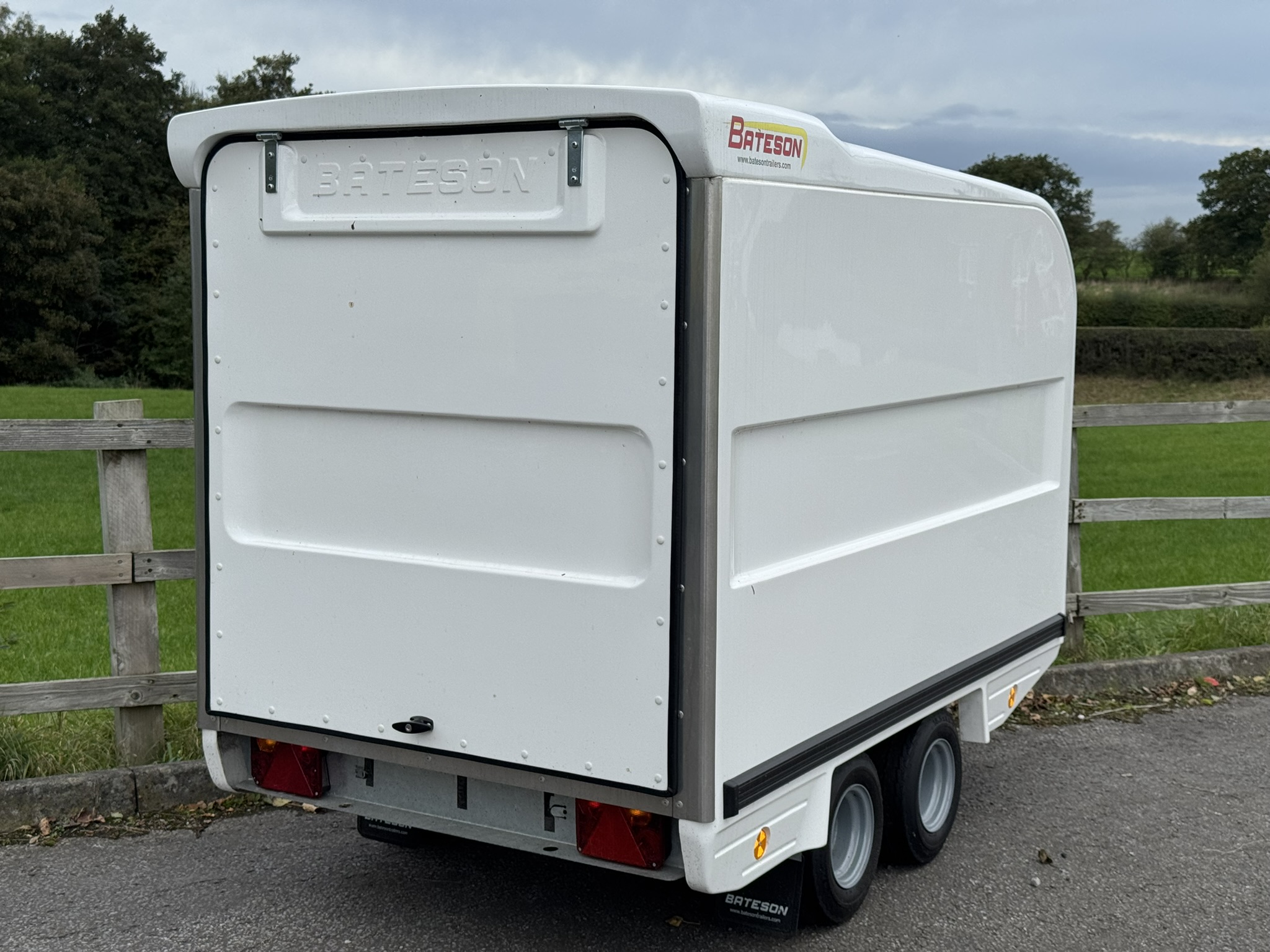 EX-DEMO 120V Van Trailer - Image 3